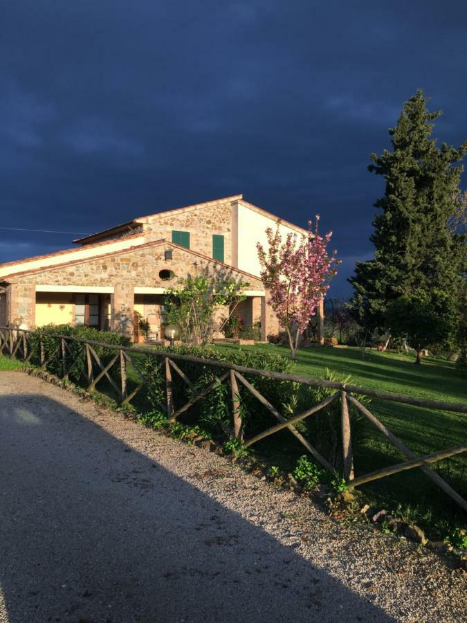Agriturismo Podere Micitto Usi Exteriér fotografie